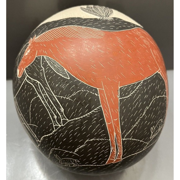 Mata Ortiz Pottery White Clay Horse Pony Huberto Guillen Folk Art Mexican Desert - Picture 11 of 15